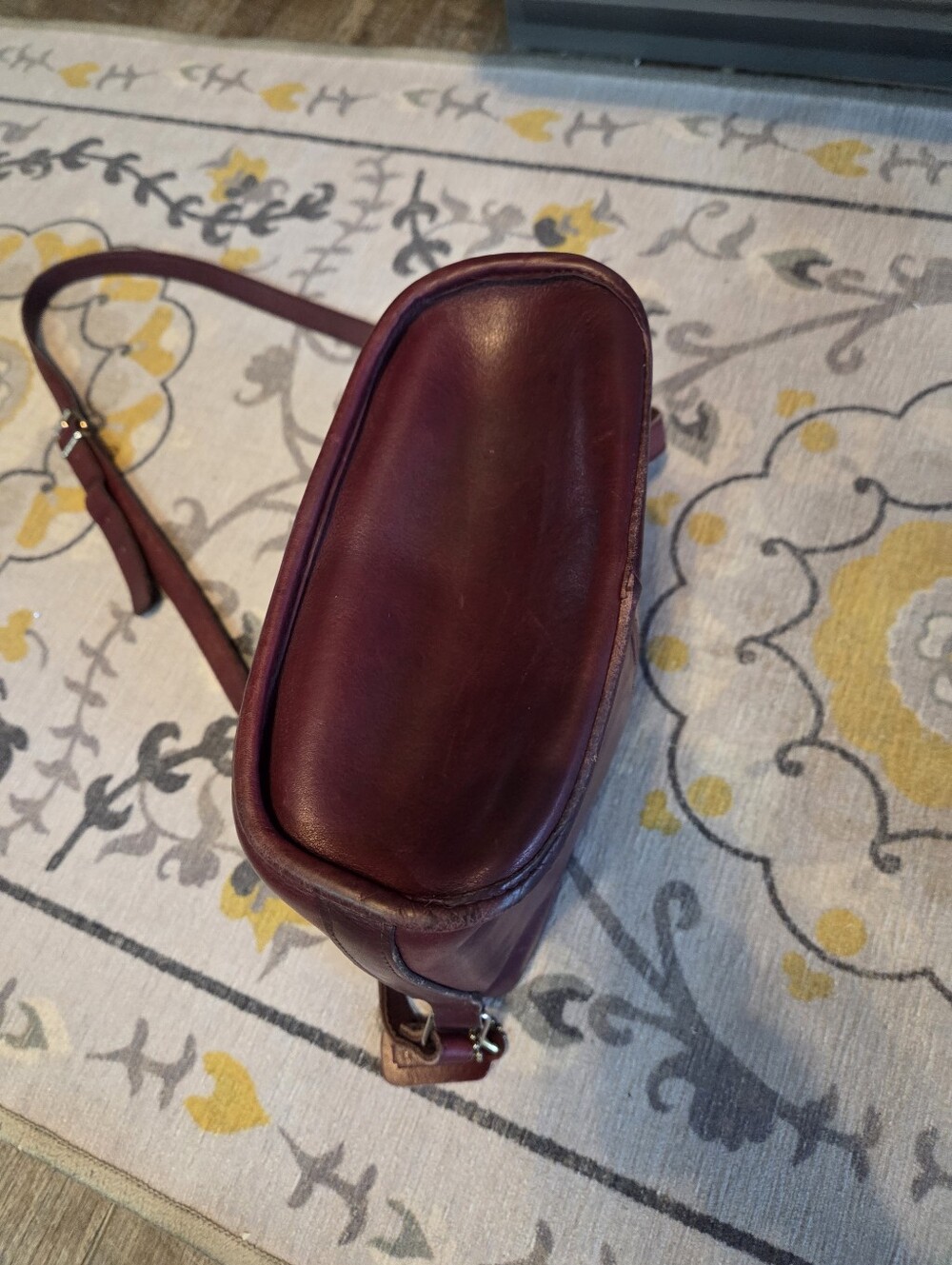 VINTAGE BUCKET BAG - Picture 5 of 10